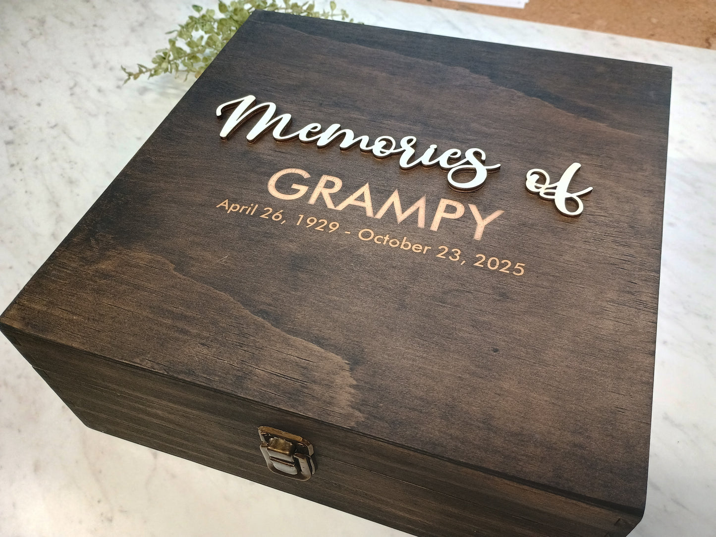 Personalized Memorial keepsake box - 11x11
